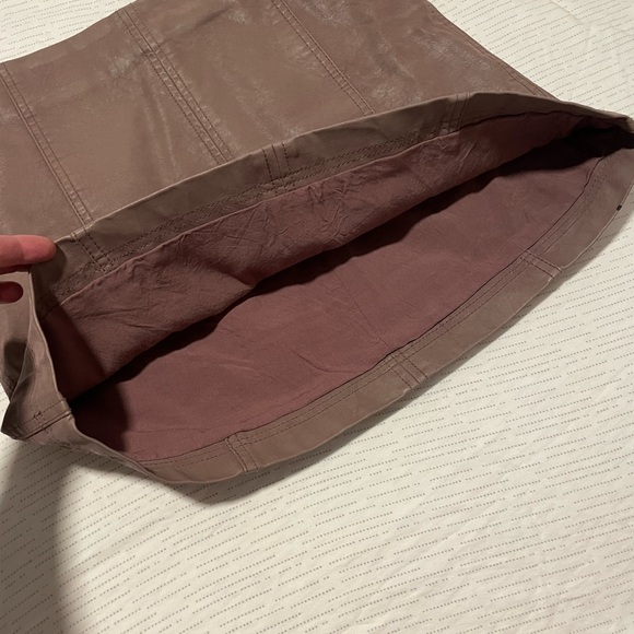Modern Femme Mauve Vegan Suede Mini Skirt Size 8 - Picture 6 of 8